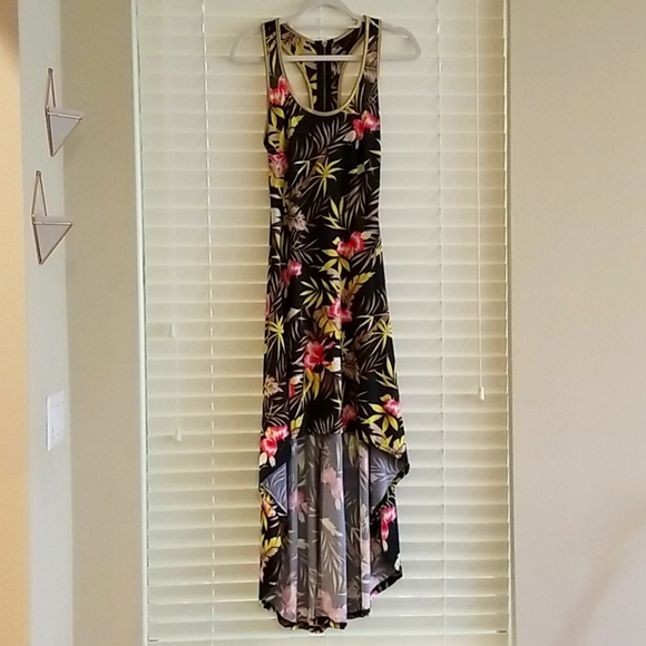 Dots Dresses & Skirts - Gold Accent High Low